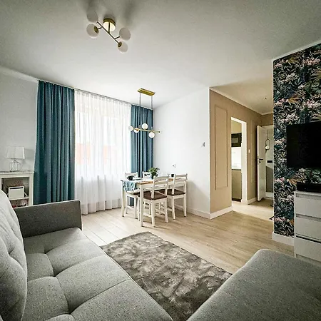 Δωμάτια σε οικογενειακή κατοικία Przy Plazy